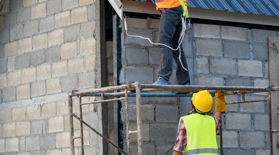 Expert Emergency Roof Repairs services in Redvale, CO